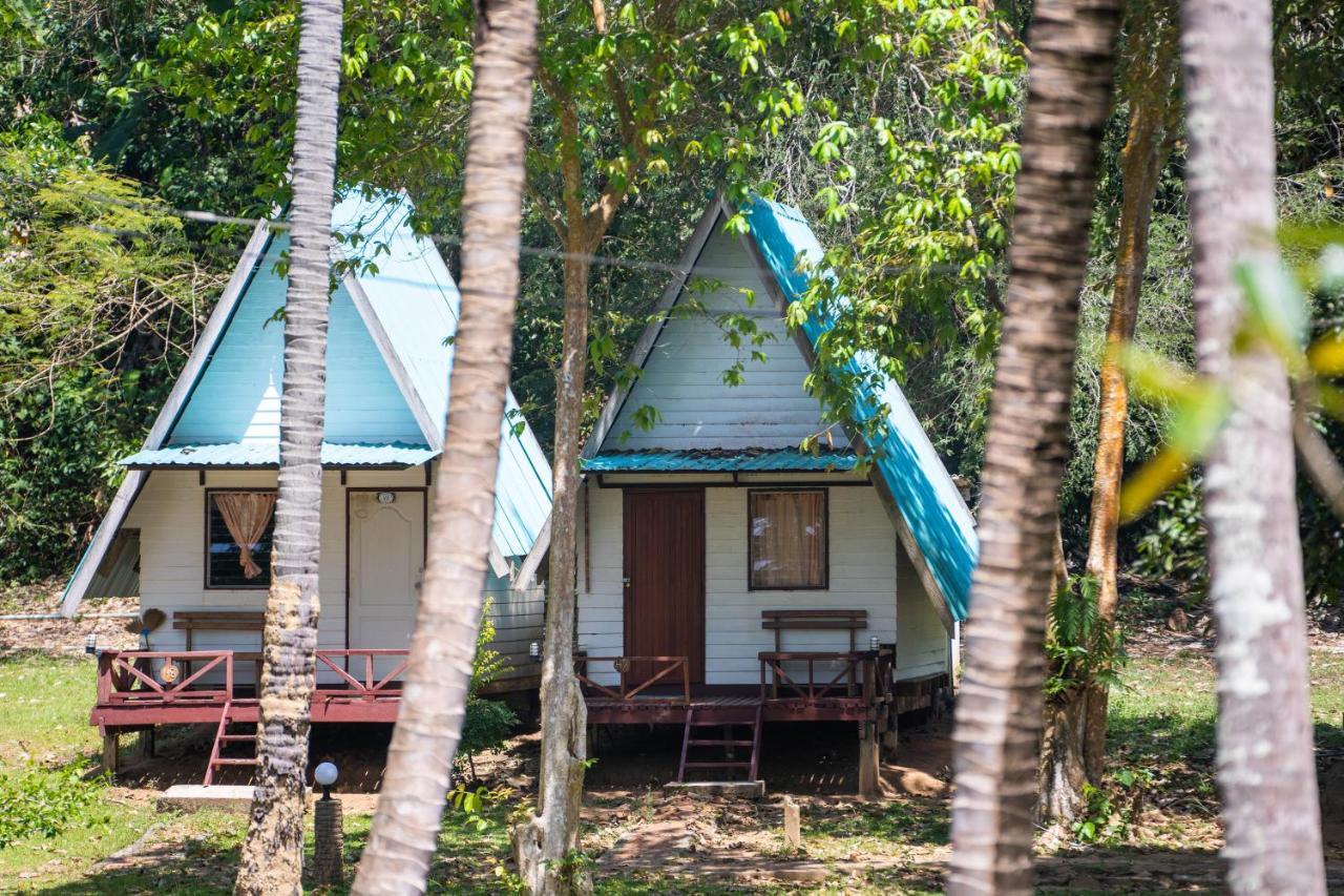 Libong Beach Resort Ko Libong Exterior foto