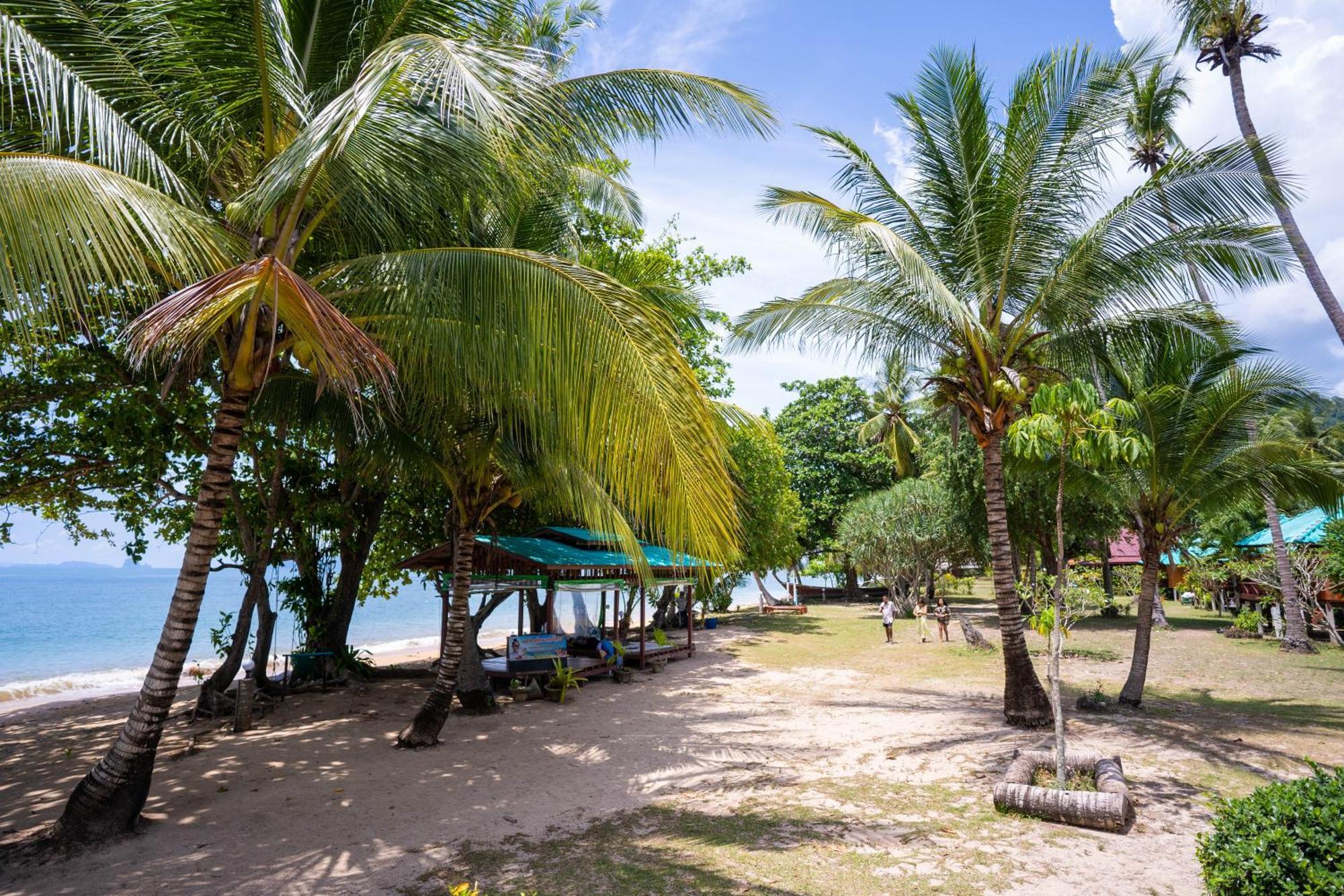 Libong Beach Resort Ko Libong Exterior foto