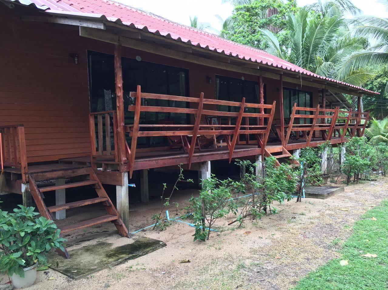 Libong Beach Resort Ko Libong Exterior foto